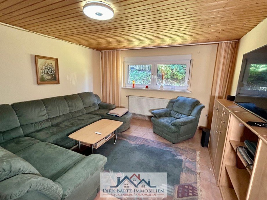 Hobbyraum mit Bar im Keller Einfamilienhaus Uckerm�nde