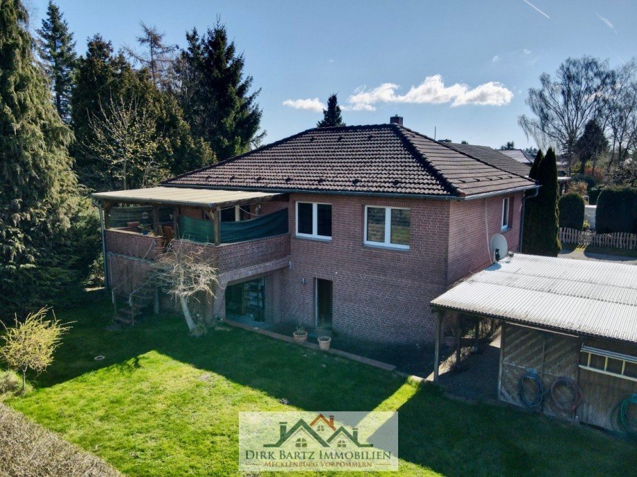 R�ckansicht Einfamilienhaus Uckerm�nde