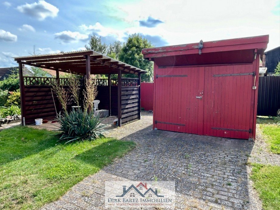 Garage Doppelhaush�lfte Altkalen