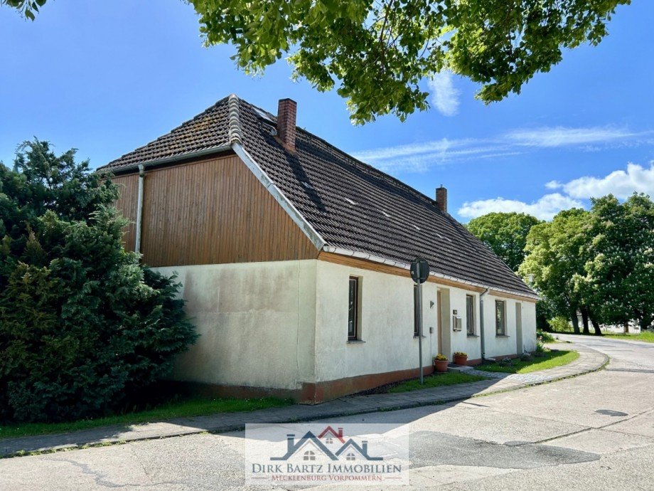 Seitenansicht Einfamilienhaus Nossendorf
