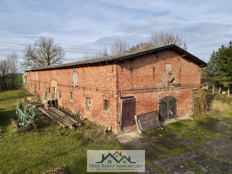 dji_fly_20251113_114654_645_1763031103803_photo Bauernhaus Beggeow