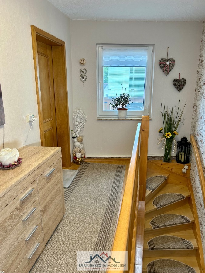 Flur DG Maisonettewohnung Demmin