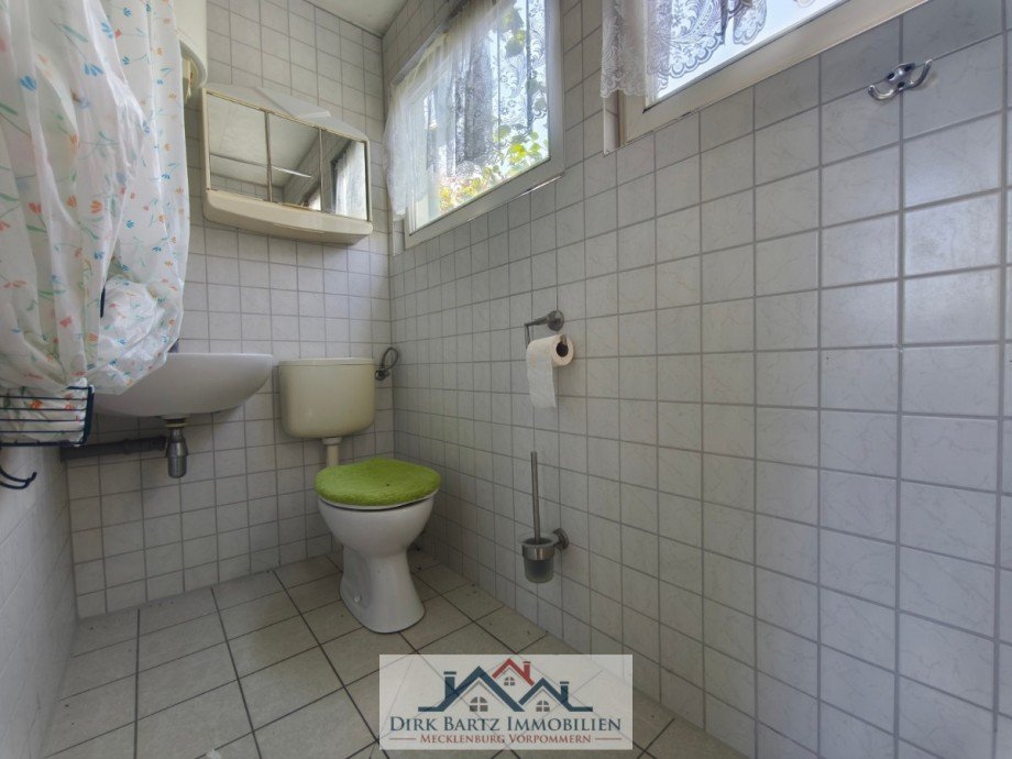 Badezimmer Ferienhaus Kr�slin