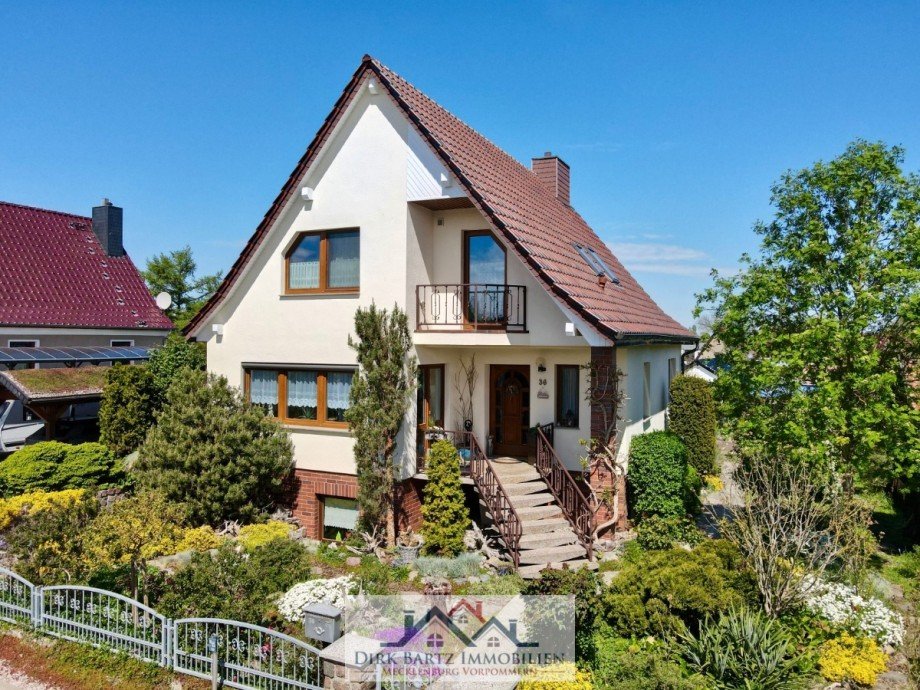 dji_fly_20260507_124018_772_1778150860198_photo Einfamilienhaus Demmin