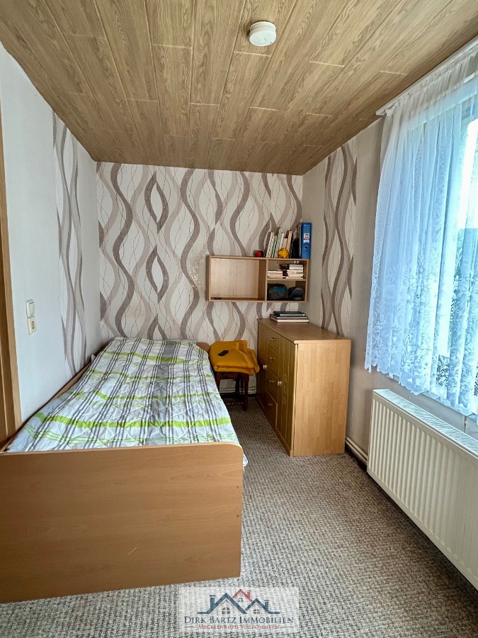 Schlafzimmer 1 Einfamilienhaus Nossendorf